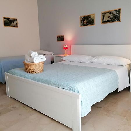 Your Room in Catania Ruang foto