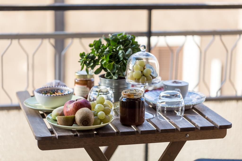 Your Room in Catania Bagian luar foto